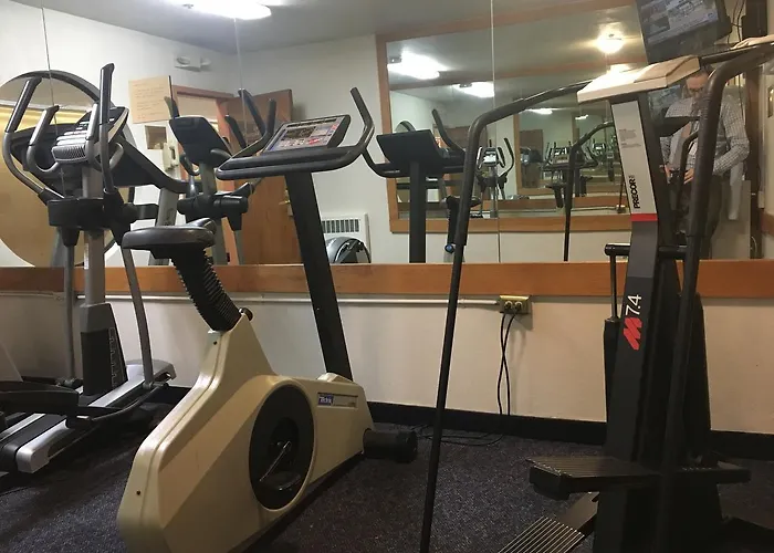 Ramada By Wyndham Portland Airport