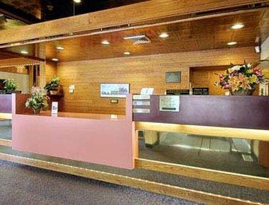 Hotel Ramada By Wyndham Airport Portland